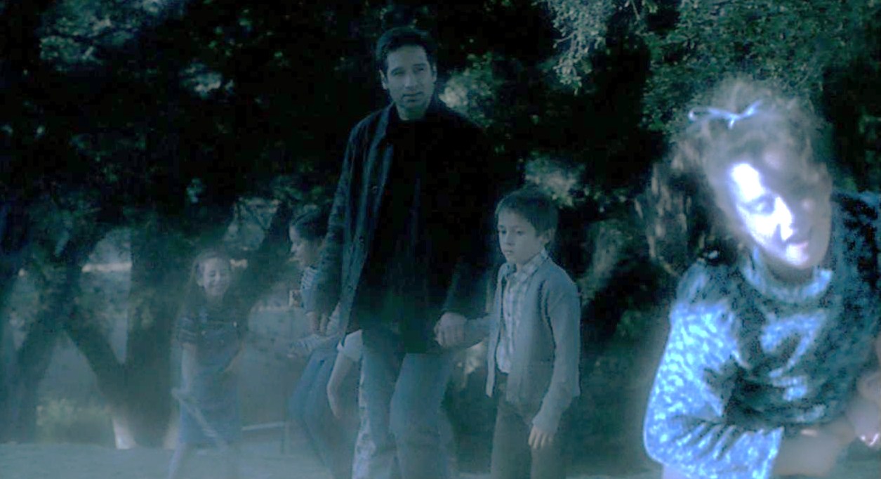 david duchovny as fox mulder ghost x-files