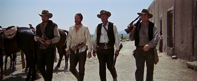 Ben Johnson, Warren Oates, William Holden and Ernest Borgnine. The Wild Bunch (1969; Sam Peckinpah).