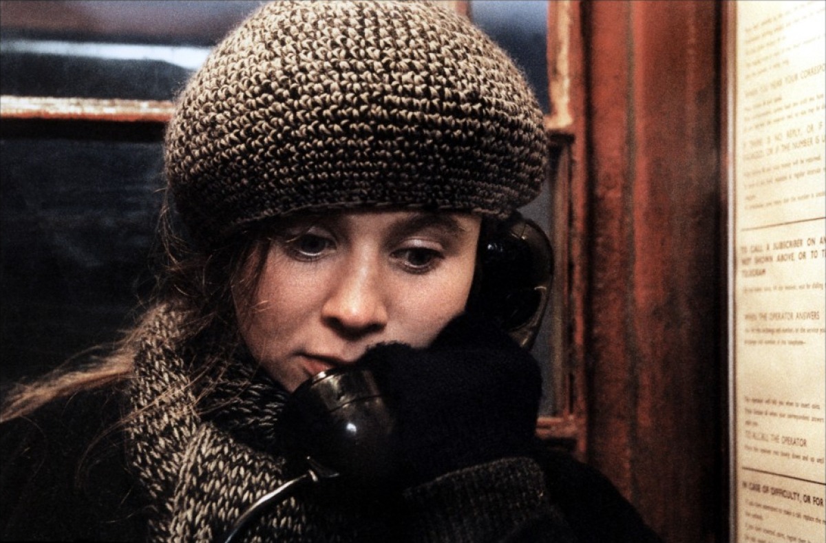 Breaking the Waves emily watson