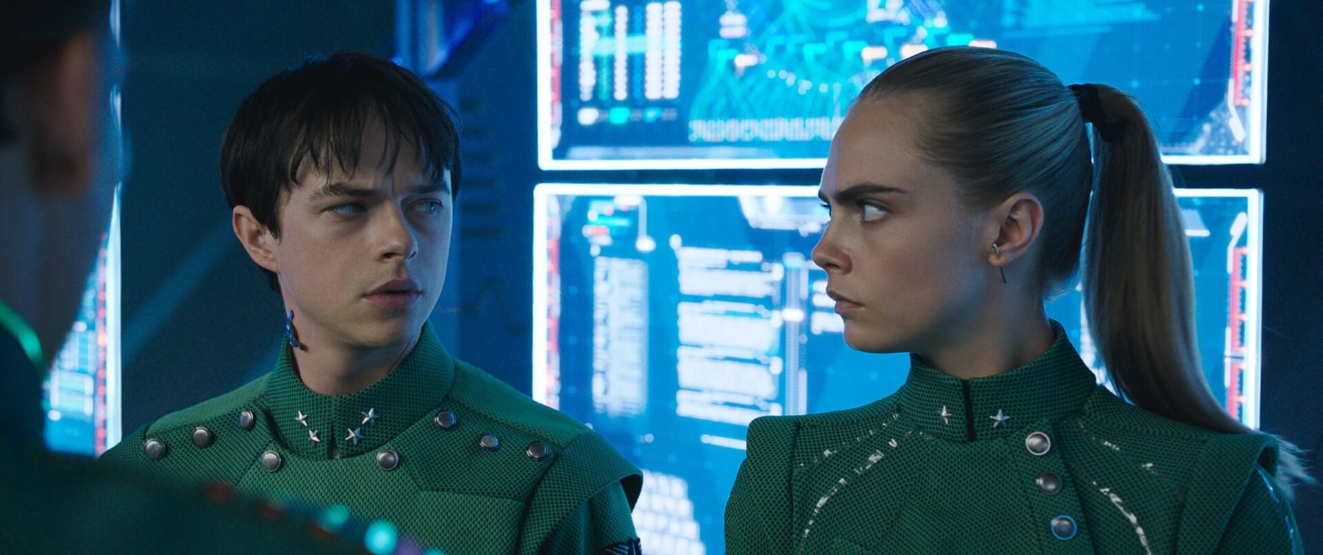 VALERIAN AND THE CITY OF A THOUSAND PLANETS Dane DeHaan Cara Delevingne