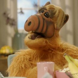 ALF. The Funniest Moments of the Iconic Sci-Fi Sitcom