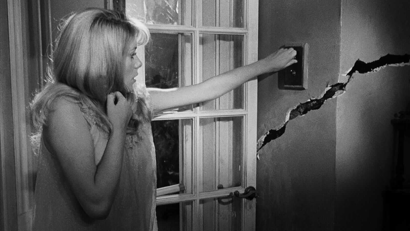 Repulsion Catherine Deneuve