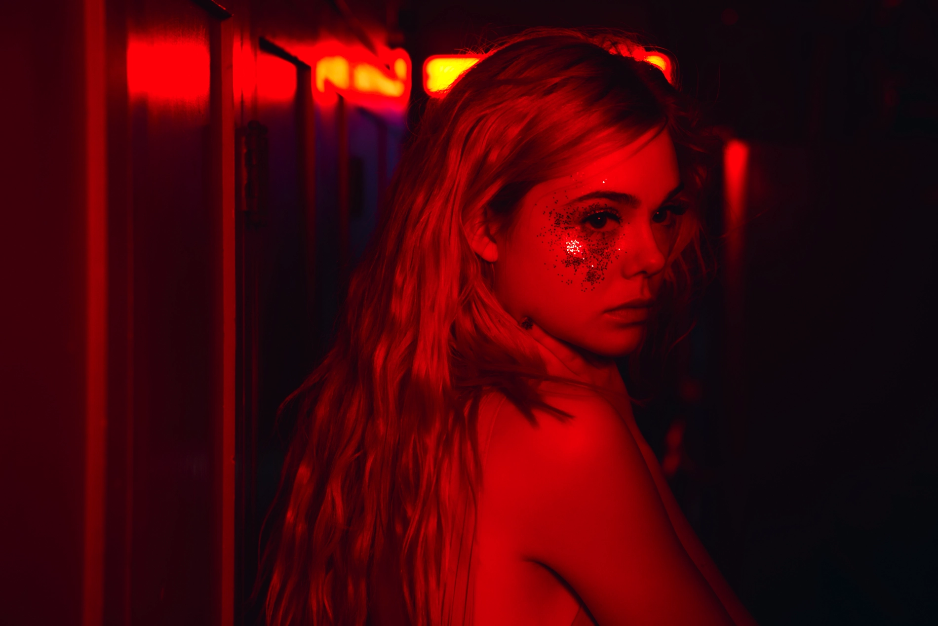 The Neon Demon Elle Fanning