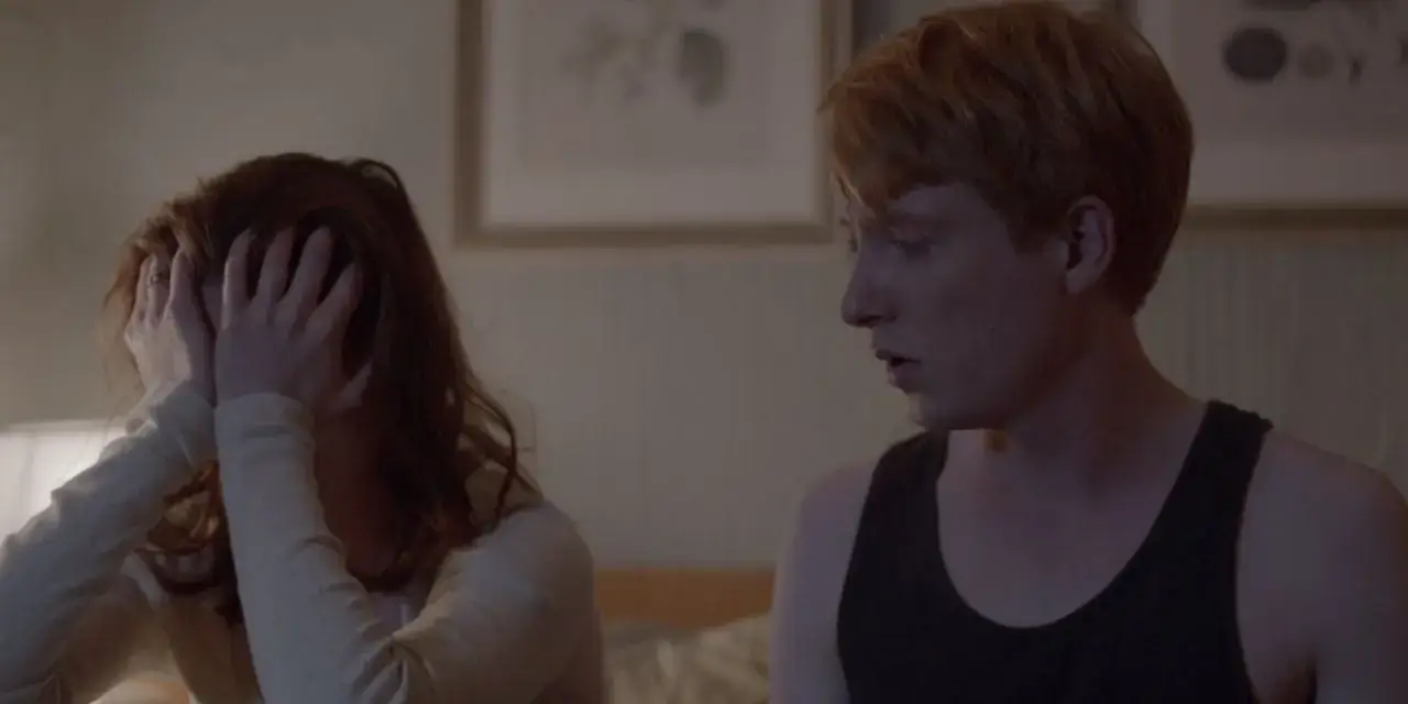 Black Mirror Be Right Back Hayley Atwell Domhnall Gleeson