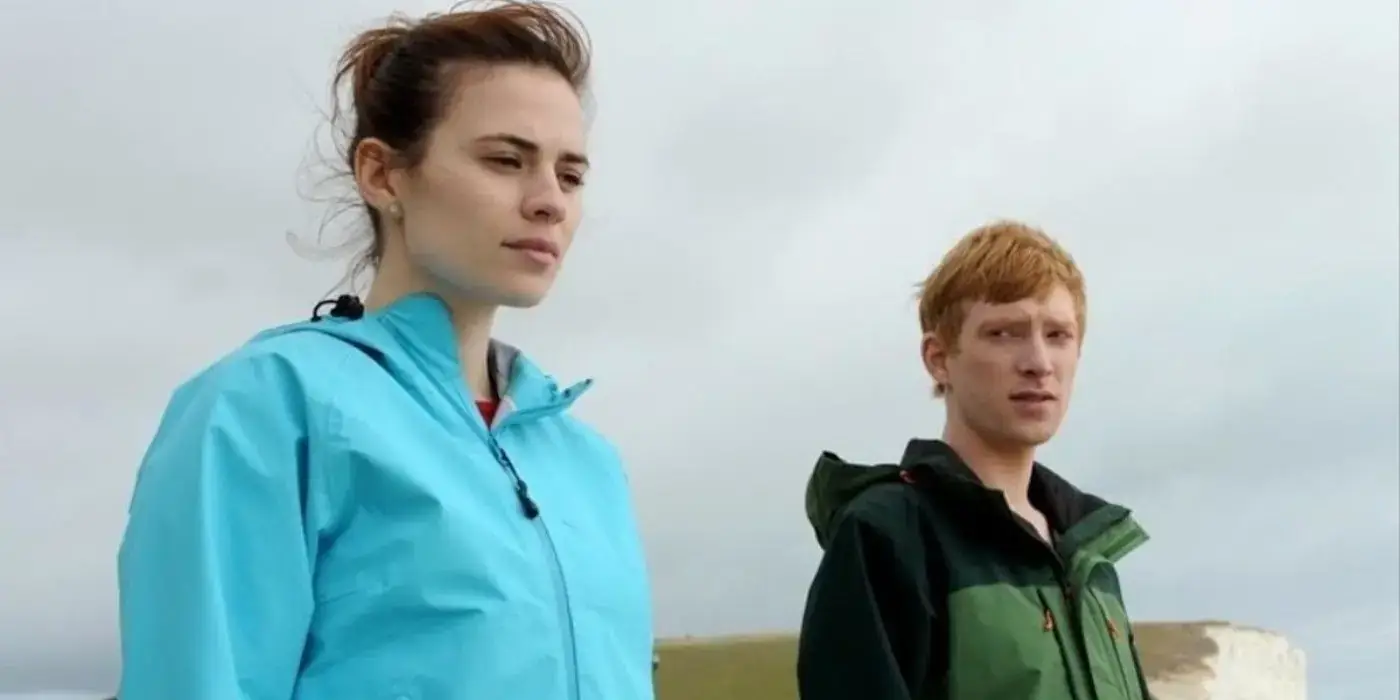 Black Mirror Be Right Back Hayley Atwell Domhnall Gleeson