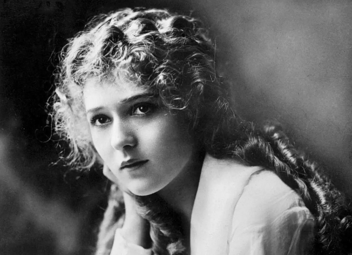 Mary Pickford