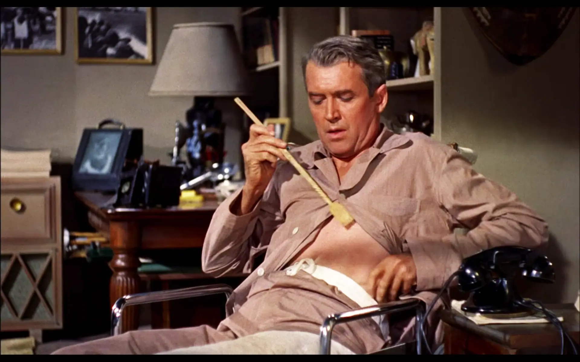 Rear Window, James Stewart