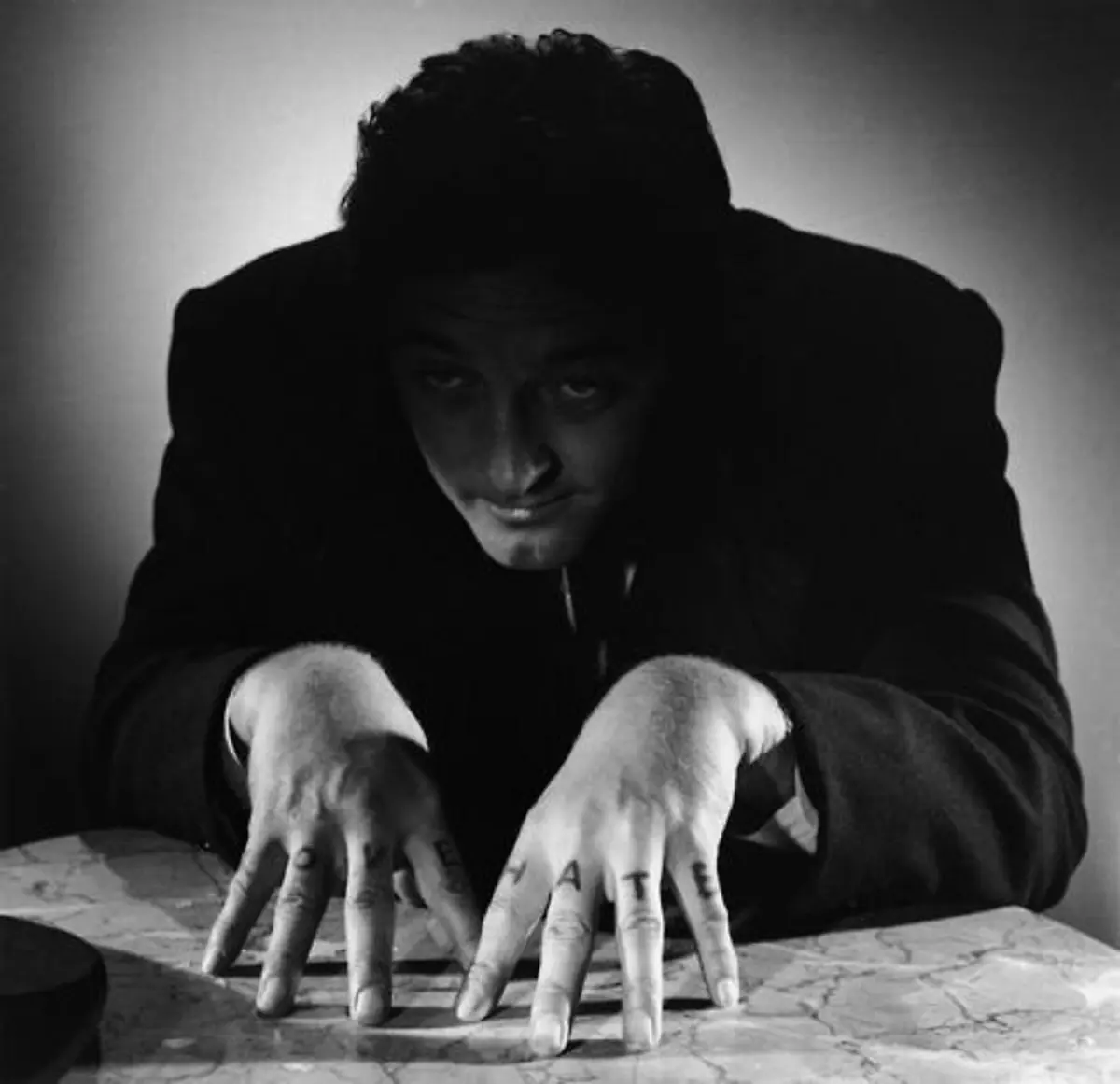 The Night of the Hunter, Robert Mitchum