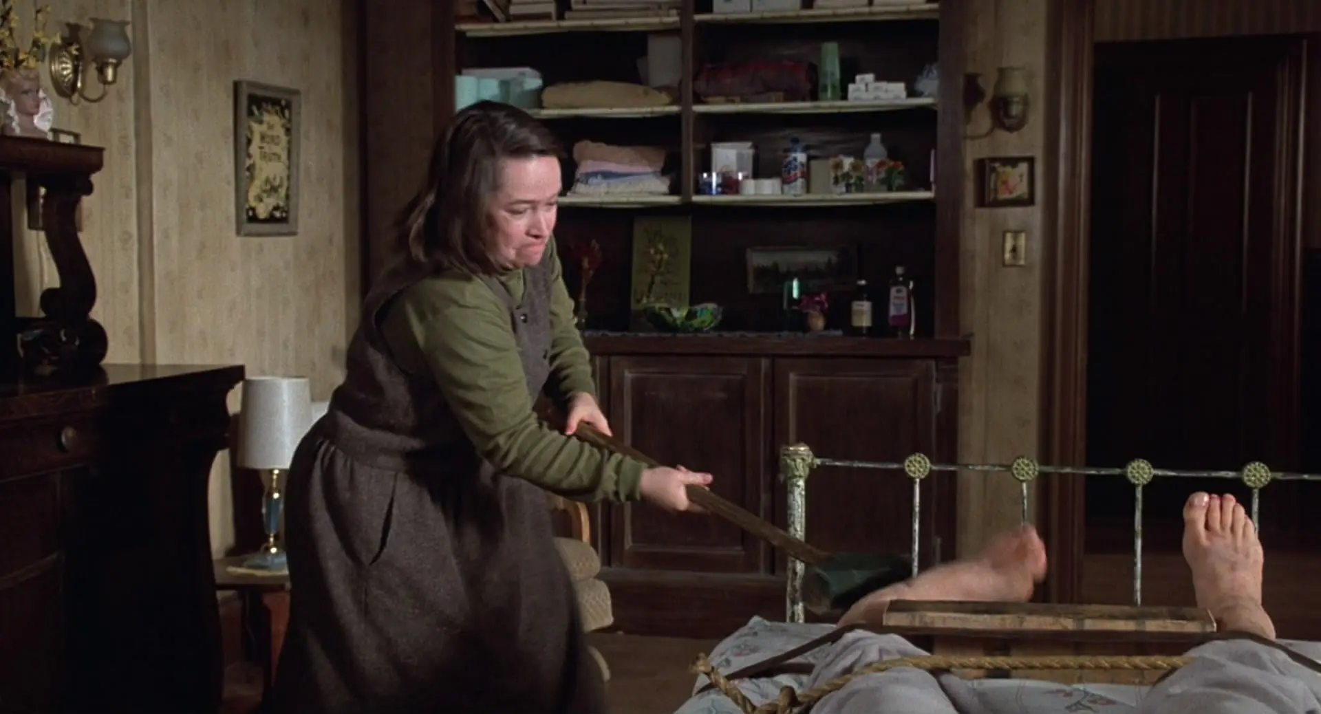 Misery, Kathy Bates