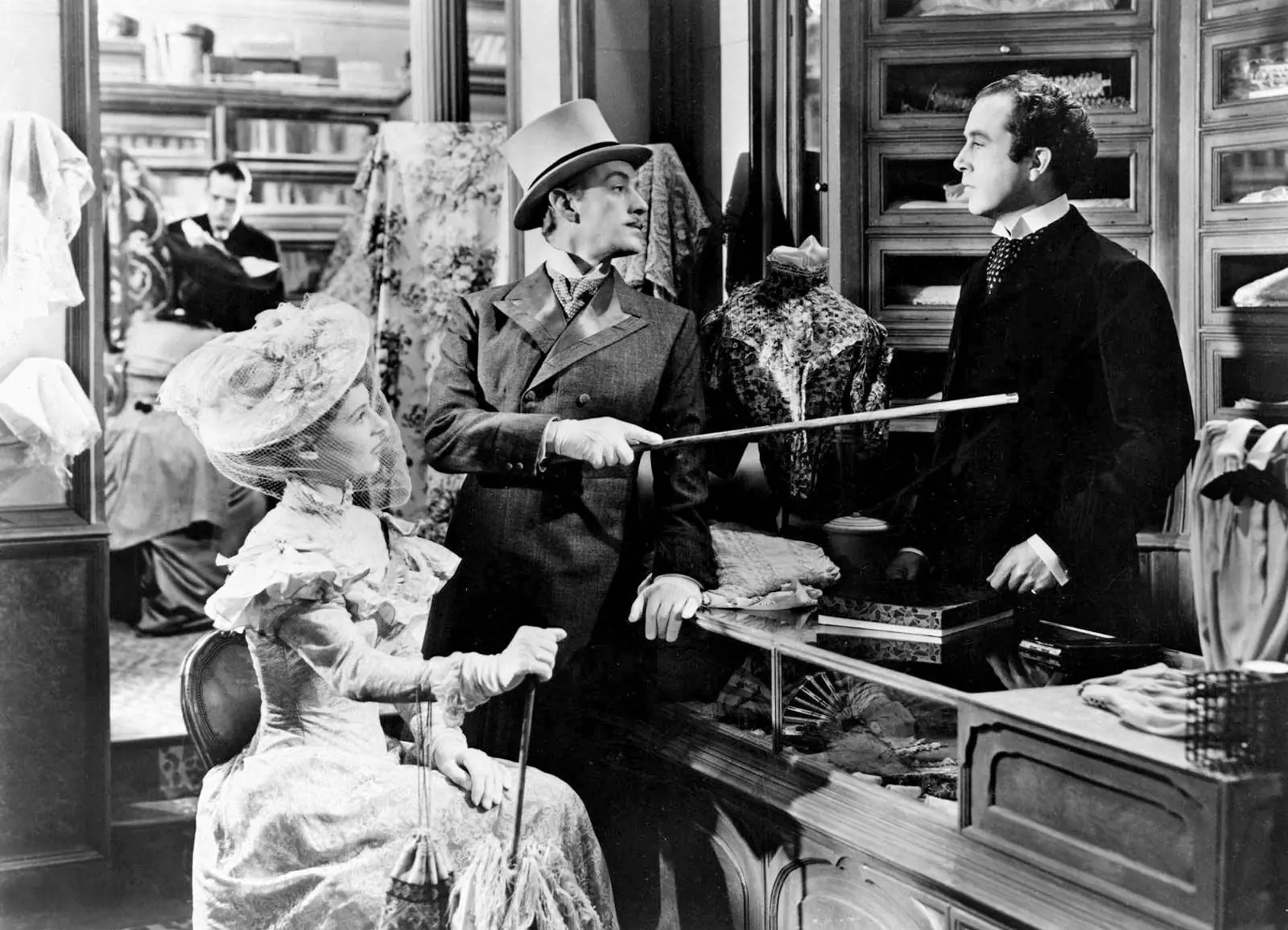 Kind Hearts and Coronets, Alec Guinness, Dennis Price 