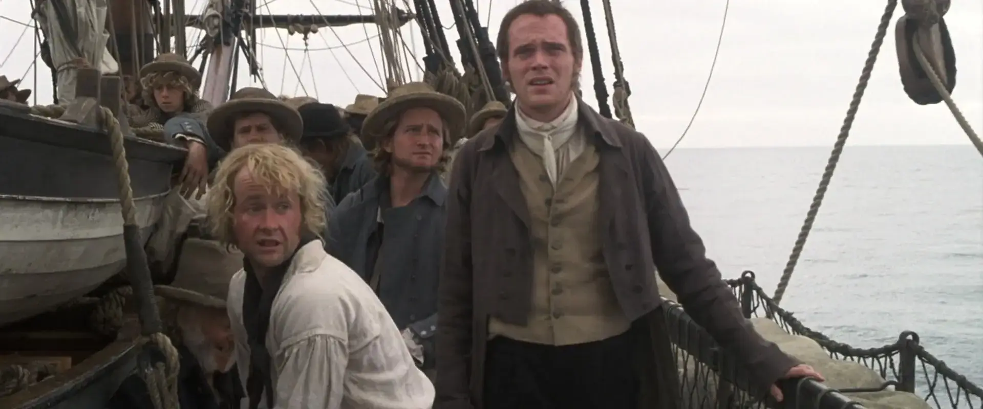 MASTER AND COMMANDER: THE FAR SIDE OF THE WORLD, Billy Boyd, Paul Bettany