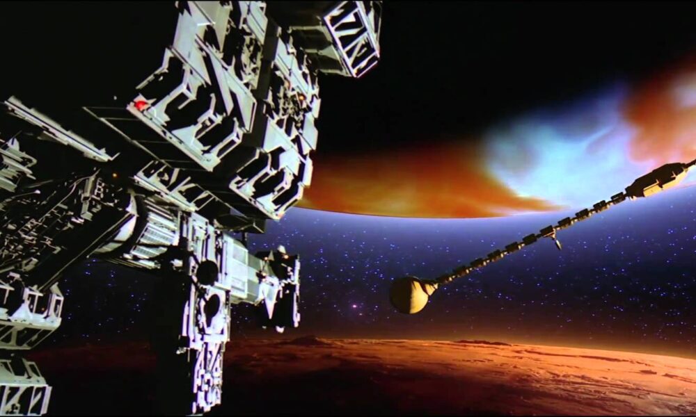 2010: THE YEAR WE MAKE CONTACT: Still Surprisingly Good