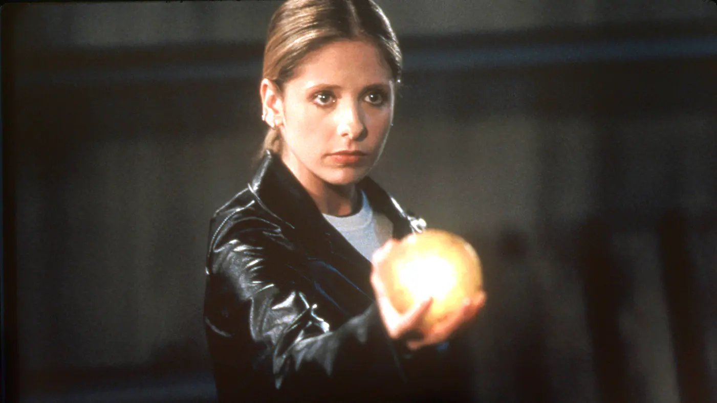 BUFFY THE VAMPIRE SLAYER, Sarah Michelle Gellar