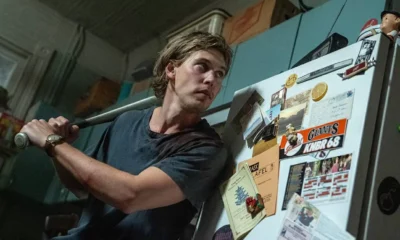 CAUGHT STEALING. Sad World, Broken World [REVIEW]
