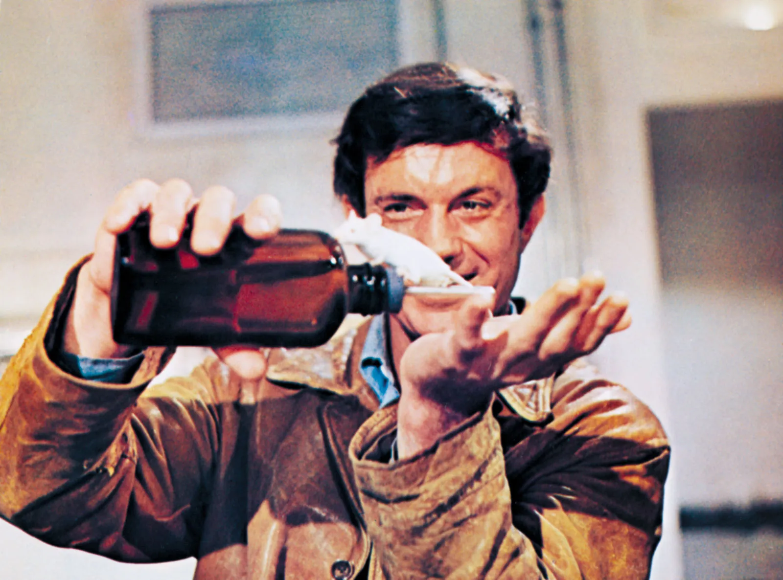 Charly, Cliff Robertson