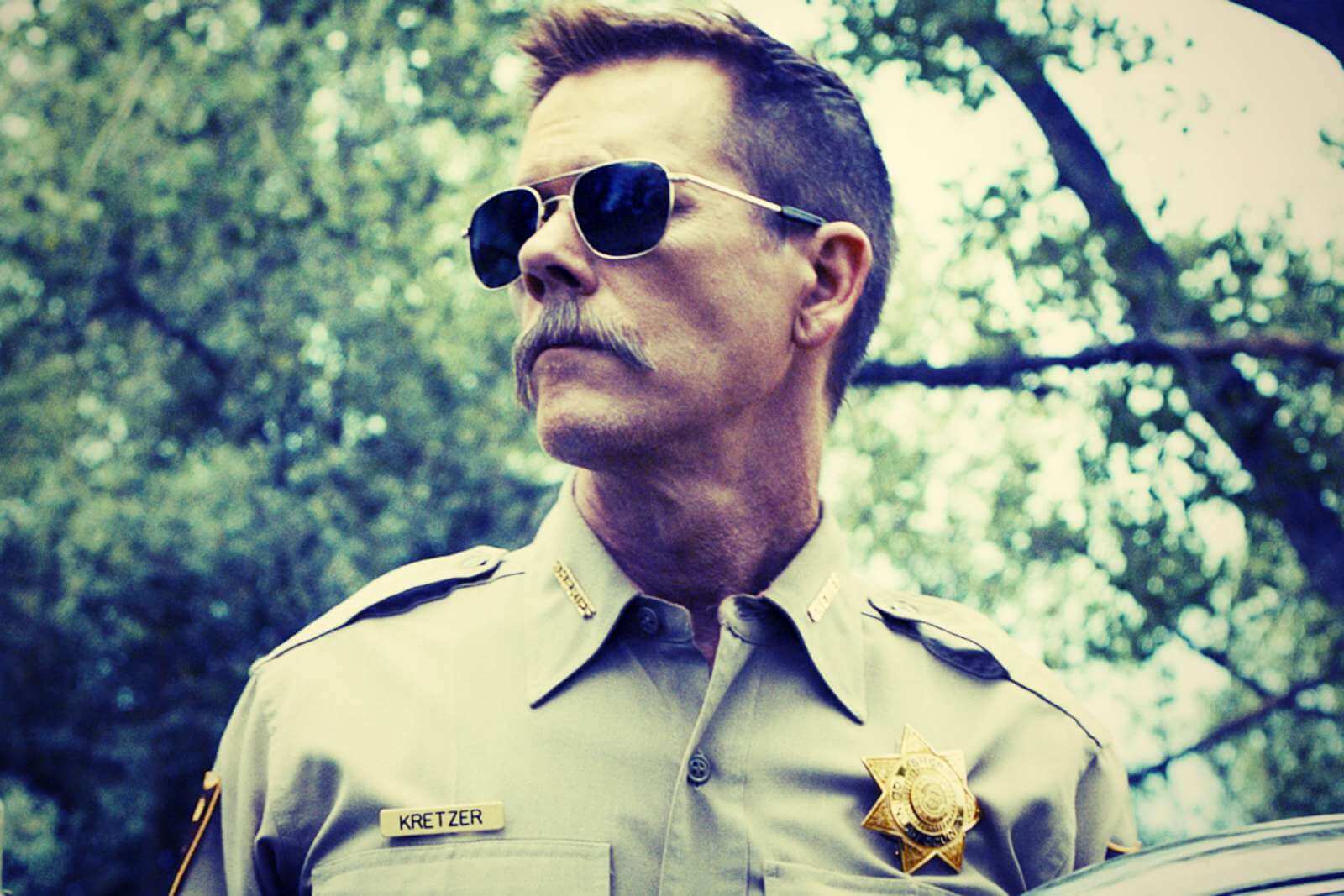 "Cop Car." A first-rate thriller with a dense atmosphere. A true feast.