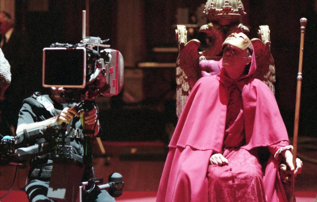 eyes-wide-shut-on-set | FilmFolly.com eyes wide shut on set