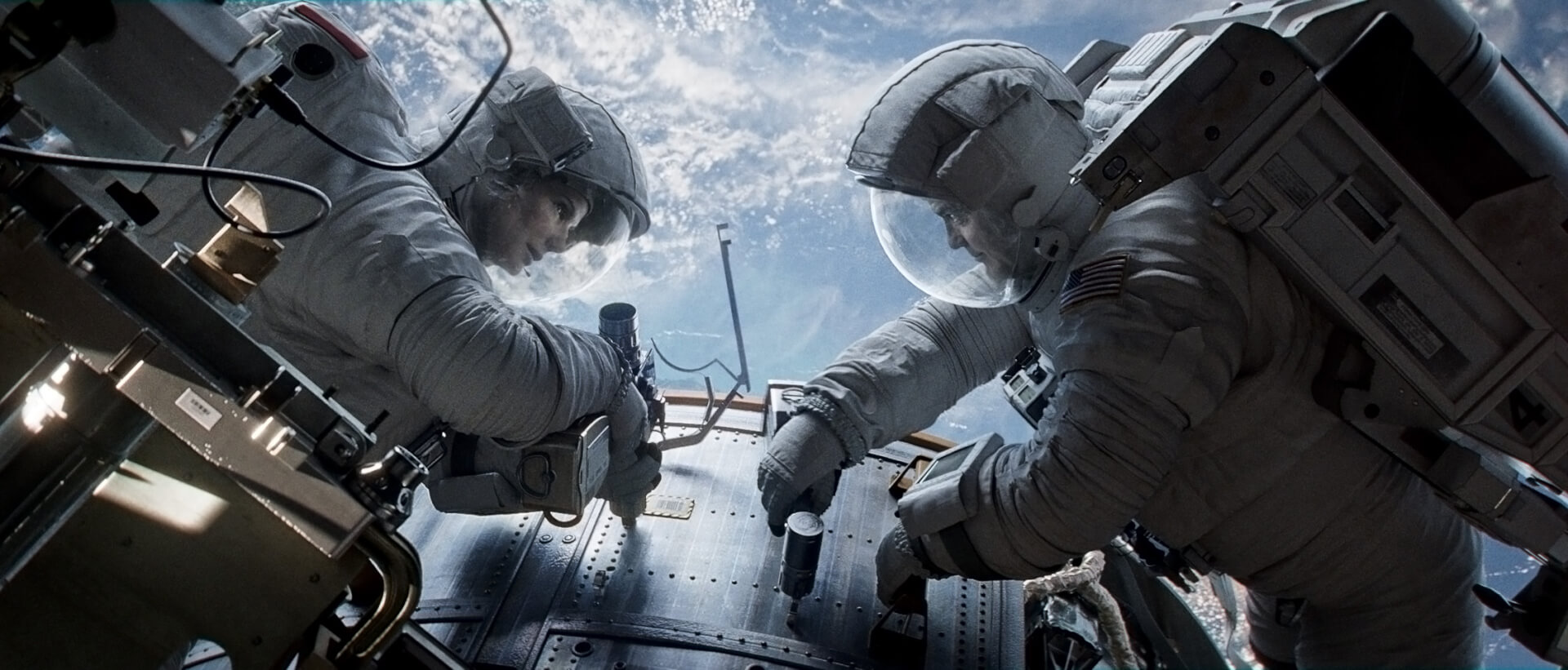 GRAVITY Sandra Bullock George Clooney