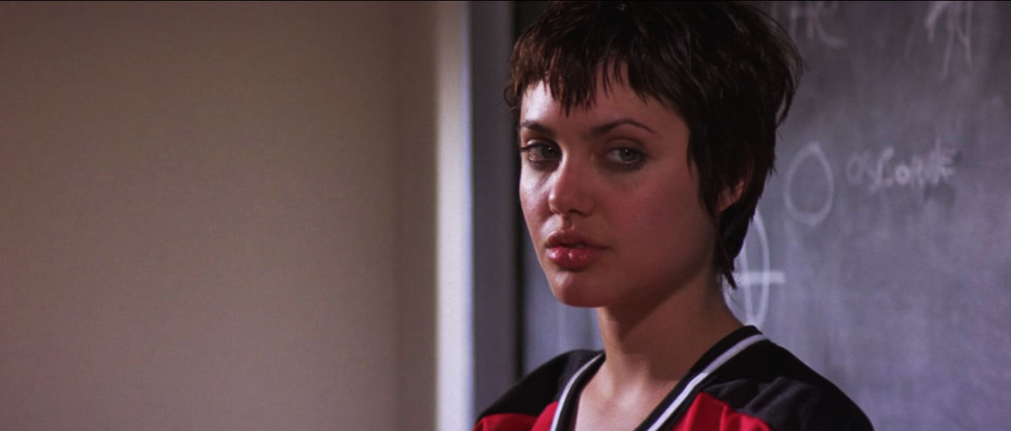 Hackers Angelina Jolie