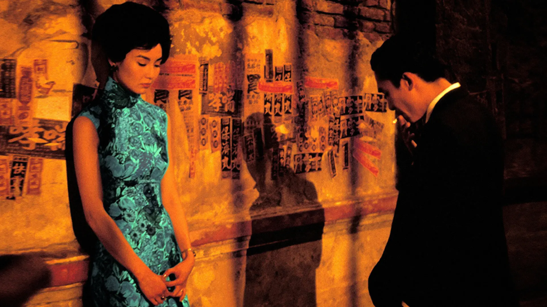 IN THE MOOD FOR LOVE: Seminal Dark Romance Decoded