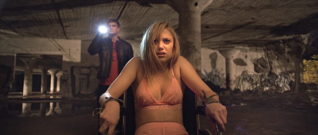 IT FOLLOWS. Horror perfection