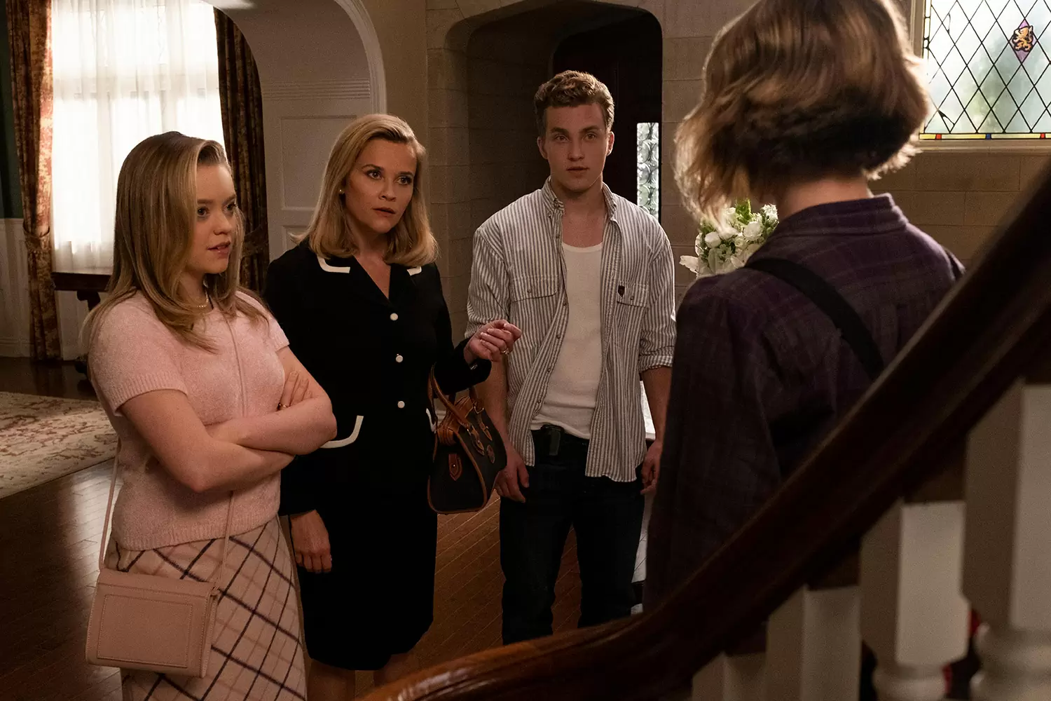LITTLE FIRES EVERYWHER, Reese Witherspoon, Jade Pettyjohn, Jordan Elsass, Megan Stott