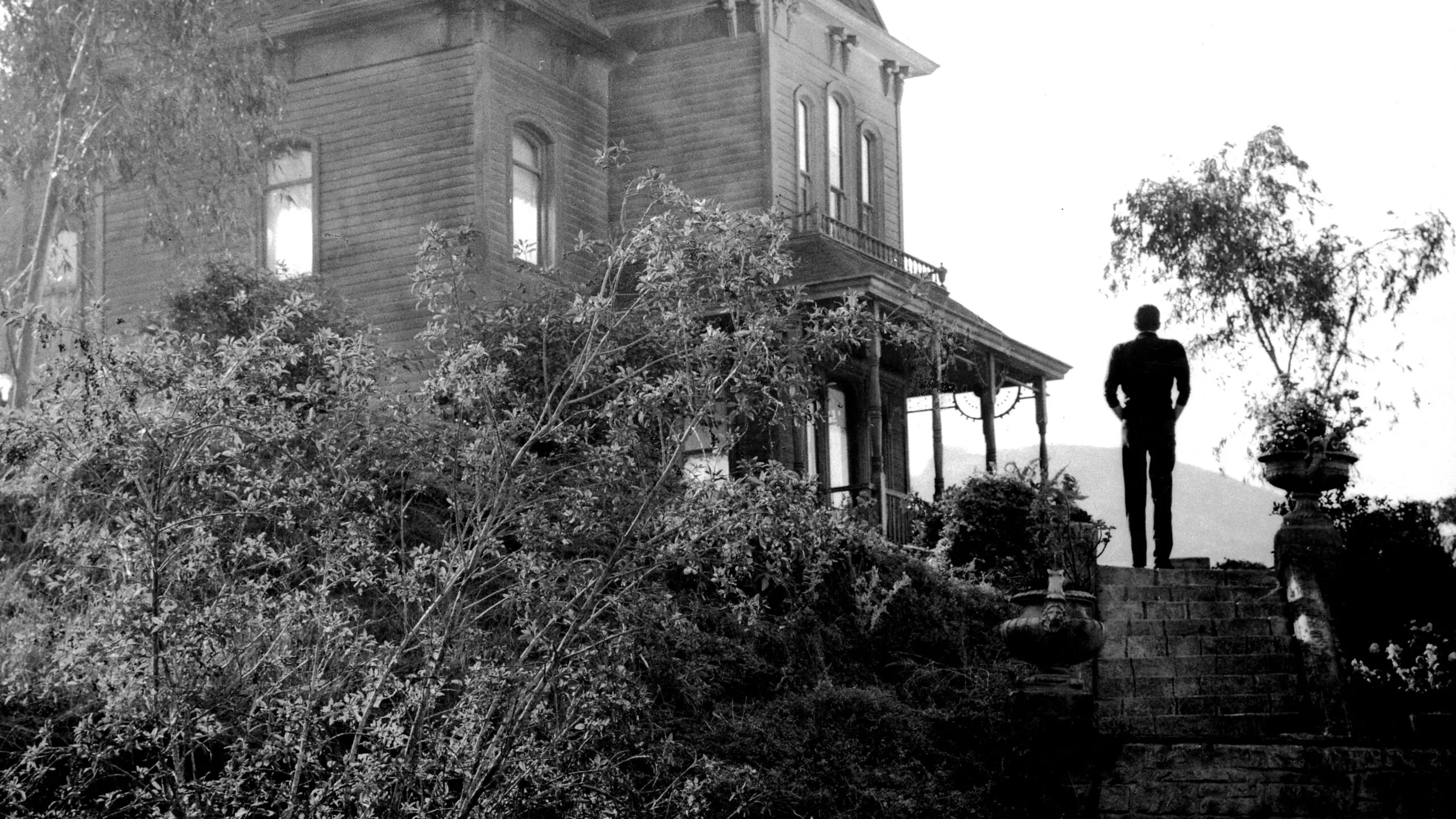 | FilmFolly.com Psycho, Norman Bates' House
