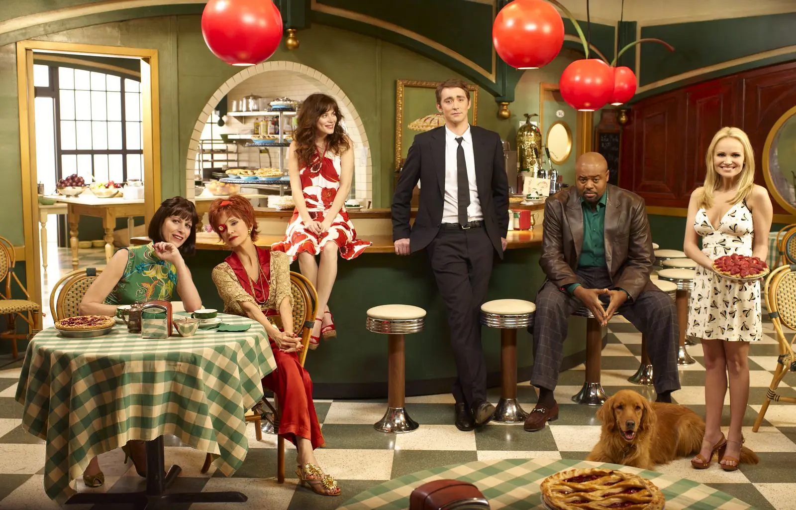 PUSHING DAISIES: Funny, Entertaining, and Pure Delight