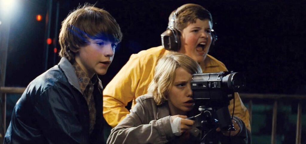 Super 8 Elle Fanning AJ Michalka Kyle Chandler