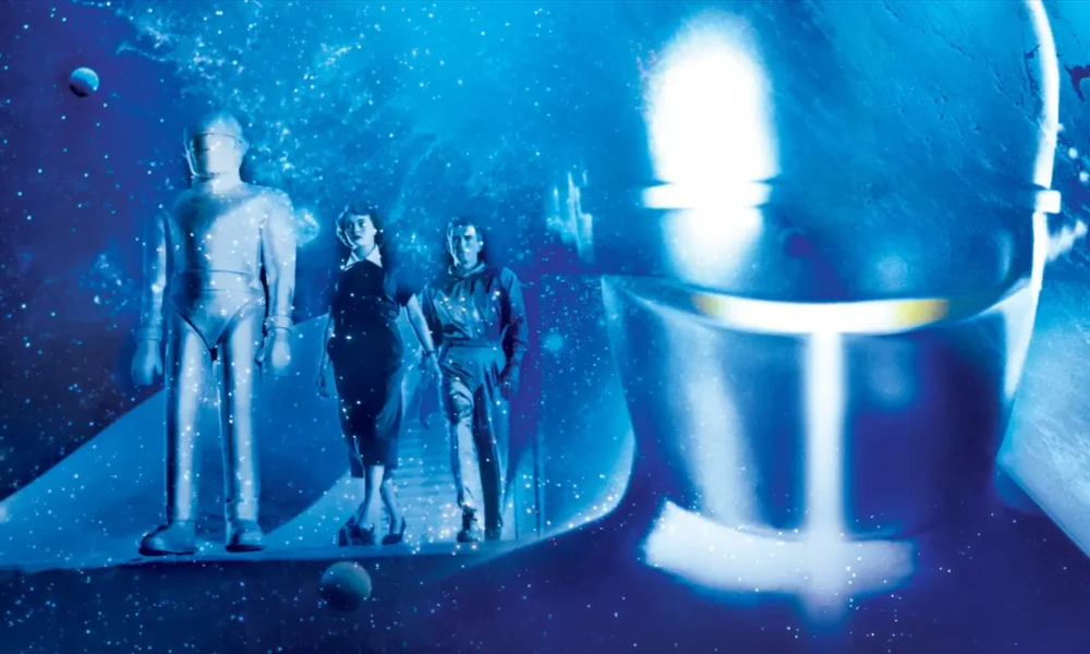 THE DAY THE EARTH STOOD STILL: A Seminal Sci-Fi Film