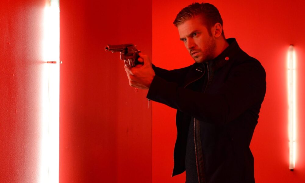 THE GUEST. A thriller straight from the 80s that will surprise fans of the VHS era cinema