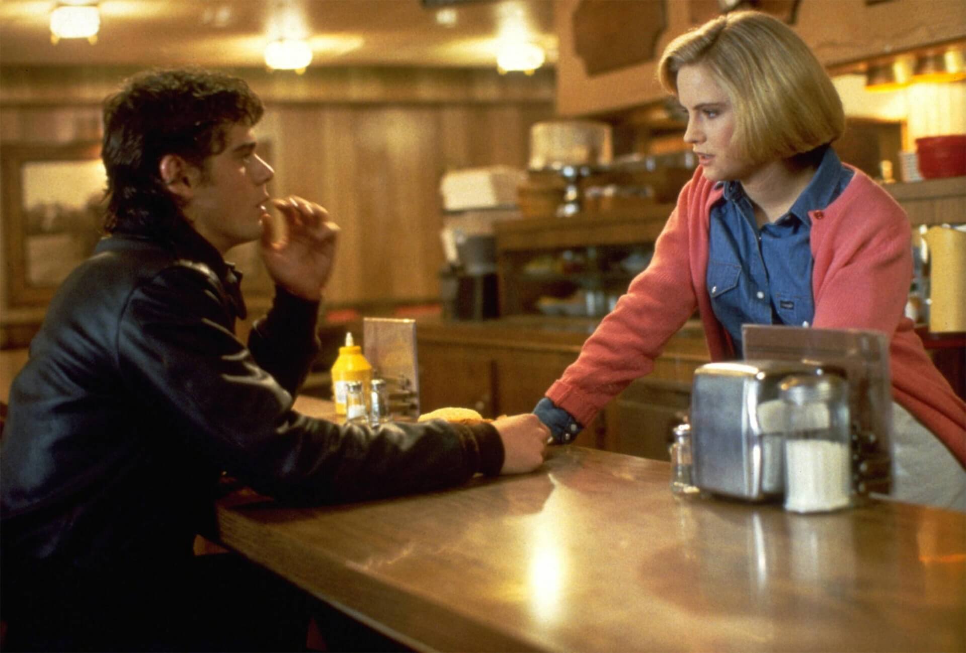 the hitcher C. Thomas Howell Jennifer Jason Leigh