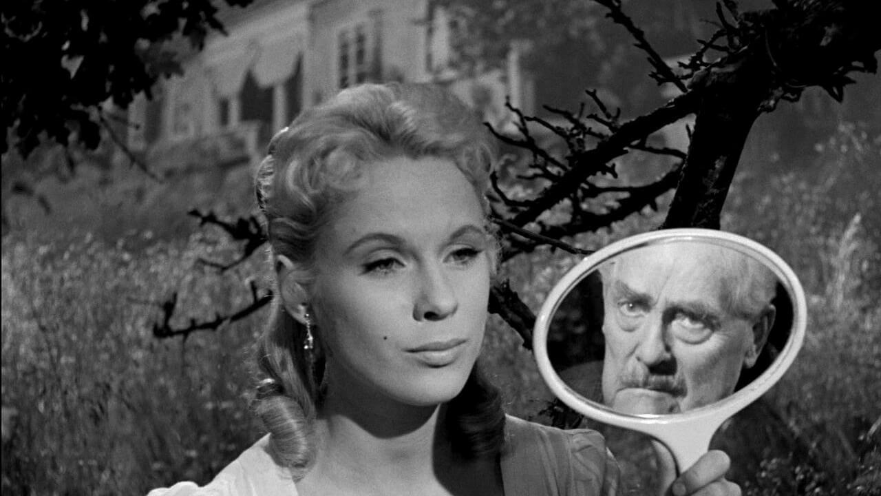 WILD STRAWBERRIES. Bergman's poignant masterpiece