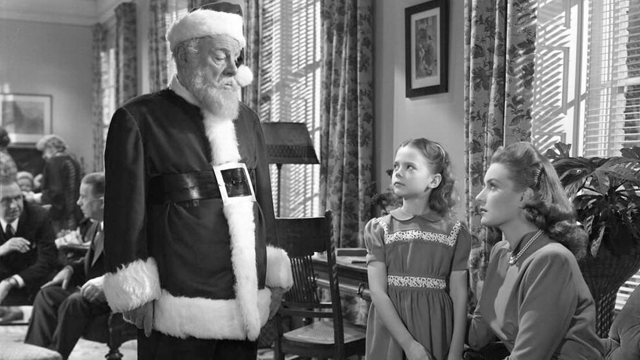 miracle-5 | FilmFolly.com Miracle on 34th Street